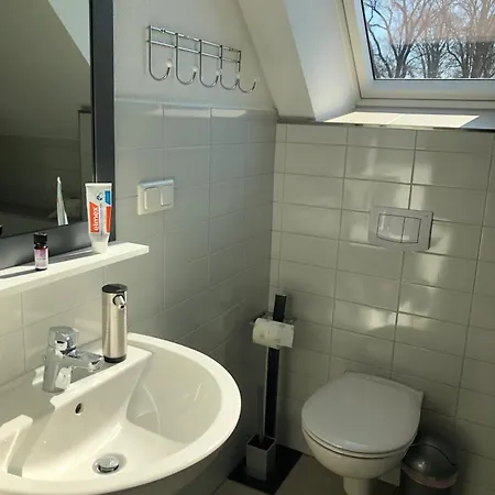 Tatil Evi Am Nationalpark, Klausdorf, Ca 250m Bis Zur Badestelle Klausdorf (Vorpommern-Rugen)